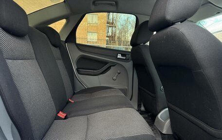 Ford Focus II рестайлинг, 2011 год, 680 000 рублей, 21 фотография