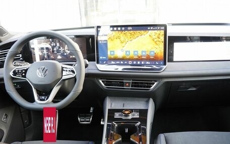 Volkswagen Tiguan, 2025 год, 4 900 000 рублей, 13 фотография