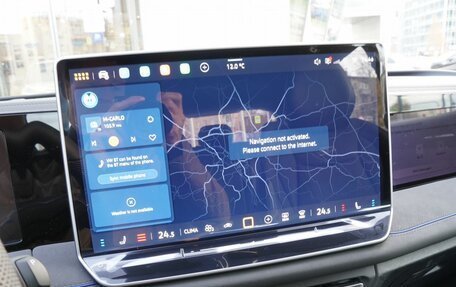 Volkswagen Tiguan, 2025 год, 4 900 000 рублей, 22 фотография