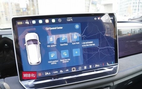 Volkswagen Tiguan, 2025 год, 4 900 000 рублей, 23 фотография