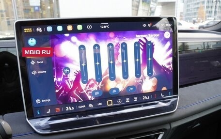 Volkswagen Tiguan, 2025 год, 4 900 000 рублей, 25 фотография