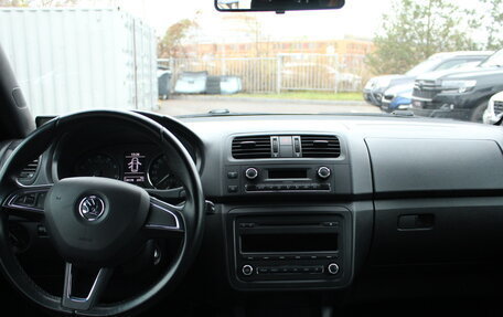 Skoda Fabia II, 2014 год, 1 100 000 рублей, 17 фотография