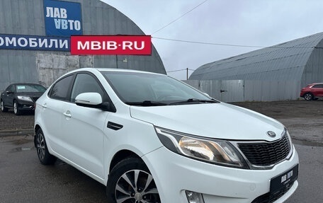 KIA Rio III рестайлинг, 2014 год, 750 000 рублей, 3 фотография