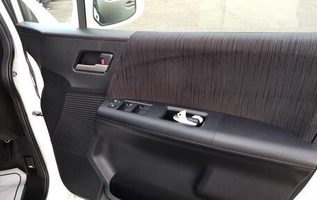 Honda Freed I, 2016 год, 745 000 рублей, 7 фотография