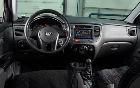 KIA Rio II, 2010 год, 689 000 рублей, 6 фотография