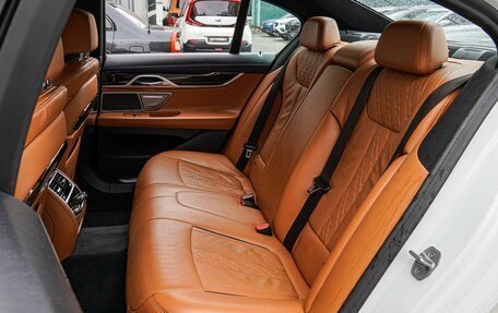 BMW 7 серия, 2021 год, 7 090 000 рублей, 9 фотография