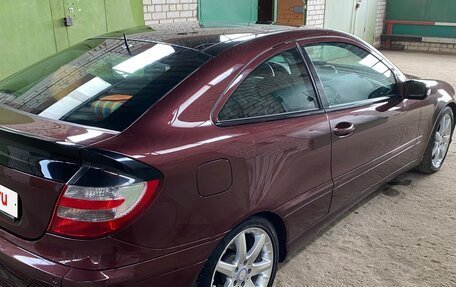 Mercedes-Benz C-Класс, 2007 год, 1 100 000 рублей, 3 фотография