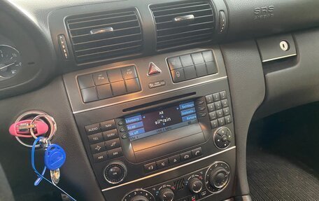 Mercedes-Benz C-Класс, 2007 год, 1 100 000 рублей, 7 фотография