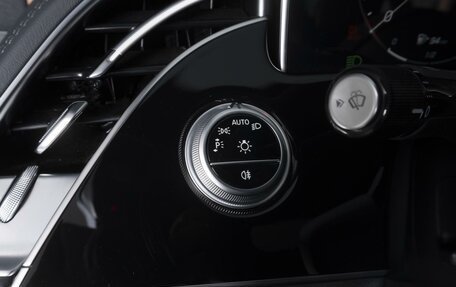 Mercedes-Benz E-Класс, 2025 год, 7 900 000 рублей, 24 фотография