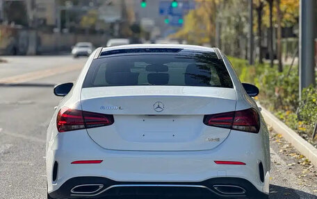 Mercedes-Benz A-Класс, 2022 год, 1 600 000 рублей, 6 фотография