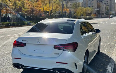 Mercedes-Benz A-Класс, 2022 год, 1 600 000 рублей, 7 фотография