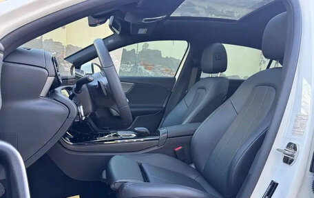 Mercedes-Benz A-Класс, 2022 год, 1 600 000 рублей, 8 фотография