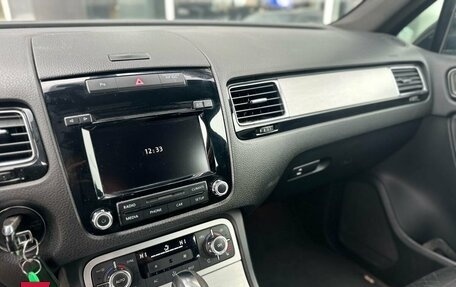 Volkswagen Touareg III, 2011 год, 1 628 000 рублей, 9 фотография