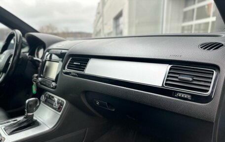 Volkswagen Touareg III, 2011 год, 1 628 000 рублей, 20 фотография