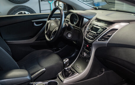 Hyundai Elantra V, 2014 год, 990 000 рублей, 14 фотография