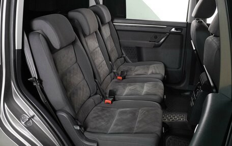 Volkswagen Touran III, 2011 год, 999 000 рублей, 7 фотография