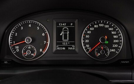 Volkswagen Touran III, 2011 год, 999 000 рублей, 18 фотография