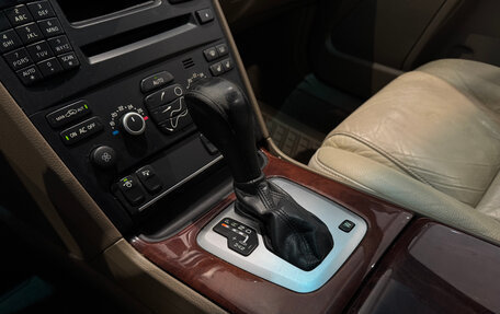 Volvo XC90 II рестайлинг, 2012 год, 1 650 000 рублей, 18 фотография