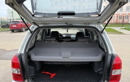 Hyundai Tucson III, 2005 год, 850 000 рублей, 7 фотография