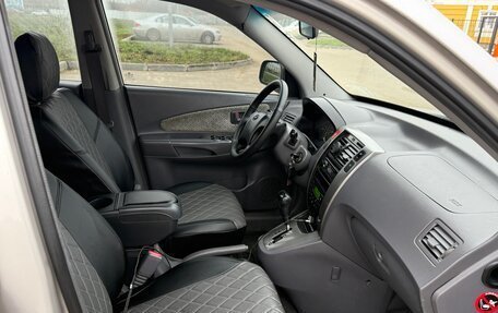 Hyundai Tucson III, 2005 год, 850 000 рублей, 8 фотография