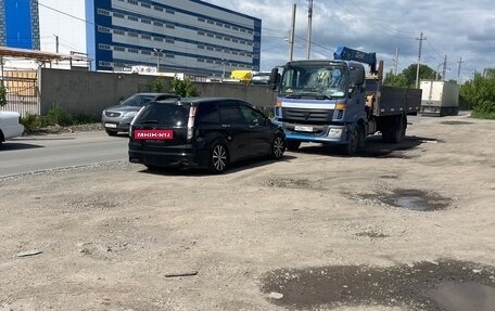 Honda Stream II, 2012 год, 1 450 000 рублей, 2 фотография