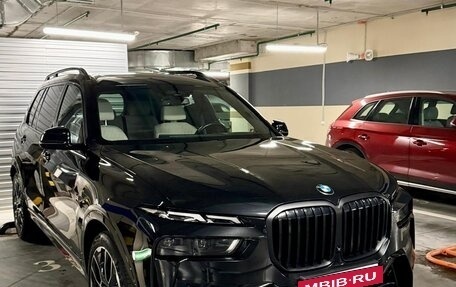 BMW X7, 2023 год, 13 250 000 рублей, 3 фотография
