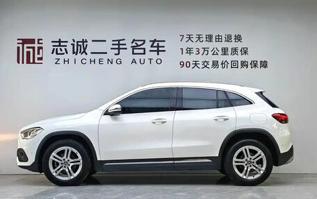 Mercedes-Benz GLA, 2021 год, 1 940 100 рублей, 3 фотография