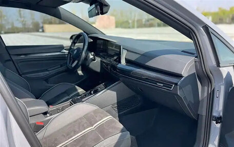 Volkswagen Golf VIII, 2020 год, 1 295 650 рублей, 11 фотография