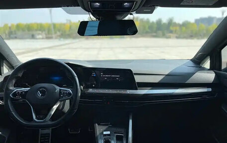 Volkswagen Golf VIII, 2020 год, 1 295 650 рублей, 10 фотография