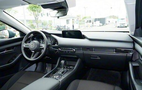 Mazda 3, 2025 год, 3 011 000 рублей, 10 фотография