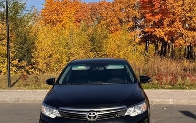 Toyota Camry, 2014 год, 2 100 000 рублей, 1 фотография