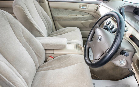 Toyota Vista V30, 2001 год, 679 000 рублей, 12 фотография