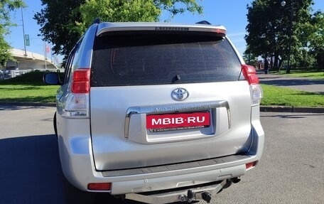 Toyota Land Cruiser Prado 150 рестайлинг 2, 2010 год, 2 950 000 рублей, 3 фотография