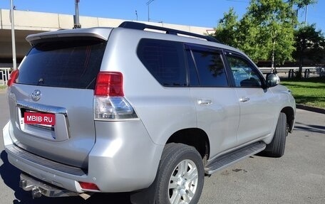 Toyota Land Cruiser Prado 150 рестайлинг 2, 2010 год, 2 950 000 рублей, 6 фотография