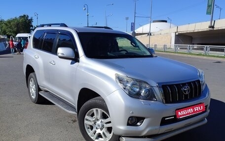 Toyota Land Cruiser Prado 150 рестайлинг 2, 2010 год, 2 950 000 рублей, 8 фотография
