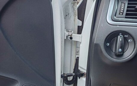 Skoda Rapid I, 2017 год, 1 000 000 рублей, 6 фотография