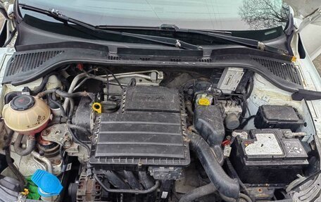 Skoda Rapid I, 2017 год, 1 000 000 рублей, 20 фотография