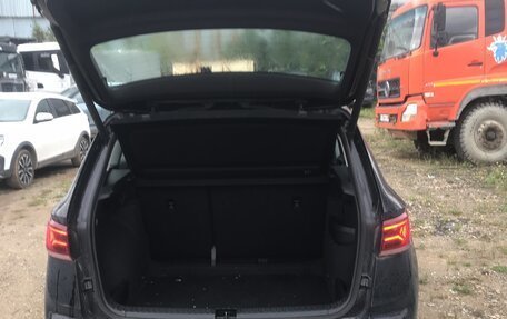 Volkswagen Taos, 2022 год, 2 370 000 рублей, 10 фотография