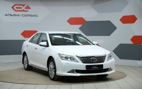Toyota Camry, 2013 год, 1 490 000 рублей, 3 фотография