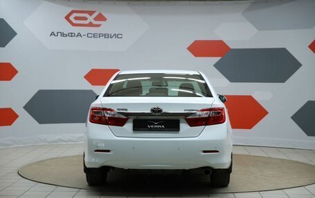 Toyota Camry, 2013 год, 1 490 000 рублей, 6 фотография