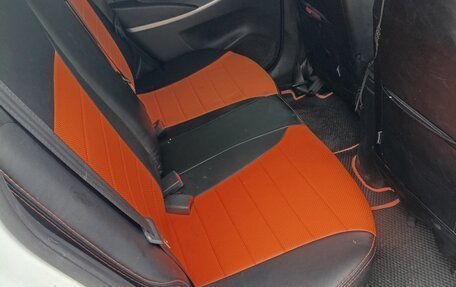 Hyundai Solaris II рестайлинг, 2014 год, 1 010 000 рублей, 3 фотография