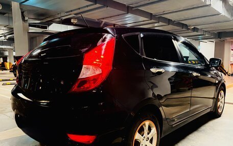 Hyundai Solaris II рестайлинг, 2012 год, 690 000 рублей, 3 фотография