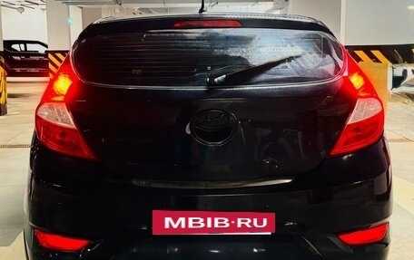 Hyundai Solaris II рестайлинг, 2012 год, 690 000 рублей, 5 фотография