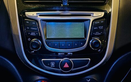 Hyundai Solaris II рестайлинг, 2012 год, 690 000 рублей, 14 фотография