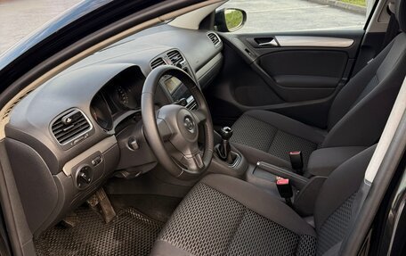 Volkswagen Golf VI, 2011 год, 799 999 рублей, 3 фотография