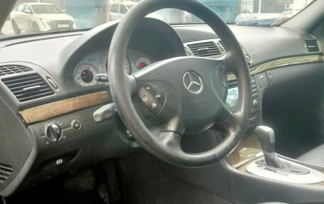 Mercedes-Benz E-Класс, 2002 год, 450 000 рублей, 11 фотография