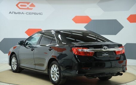 Toyota Camry, 2014 год, 1 390 000 рублей, 7 фотография