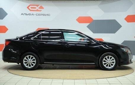 Toyota Camry, 2014 год, 1 390 000 рублей, 4 фотография