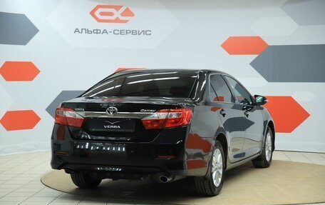 Toyota Camry, 2014 год, 1 390 000 рублей, 5 фотография