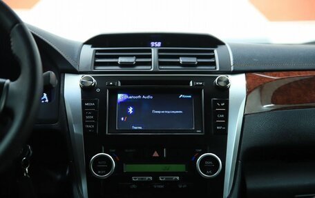 Toyota Camry, 2014 год, 1 390 000 рублей, 14 фотография